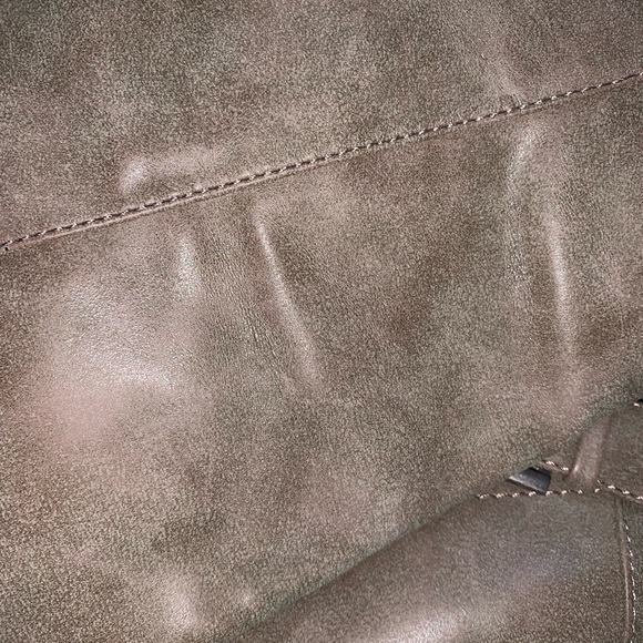 Boots - Picture 2 of 4